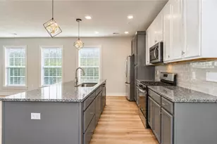701 Halcyon Ln, Cranberry Township, PA 16066 - Photo 10