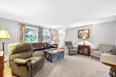 1952 Colleen Dr., North Huntingdon, PA 15642 - Photo 4