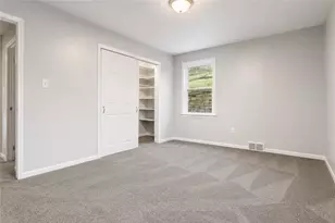6139 Brownsville Rd, South Park, PA 15236 - Photo 16