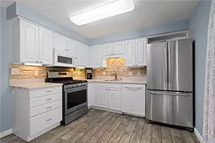 236 Greenwood Dr, Cranberry Township, PA 16066 - Photo 6