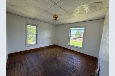 1608 S Jefferson St, New Castle, PA 16102 - Photo 12