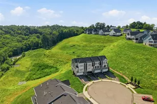 600 Spruce Ln, Canonsburg, PA 15317 - Photo 8