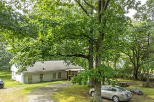 125 Aiken Ln, Adams Township, PA 16046 - Photo 8
