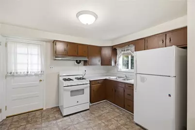 128 8th Ave, West Mifflin, PA 15122 - Photo 10