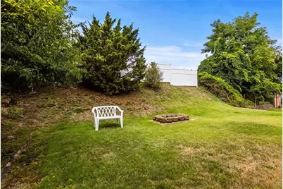 128 8th Ave, West Mifflin, PA 15122 - Photo 28