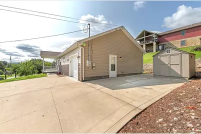 27 Mannina Avenue, Charleroi Boro, PA 15432 - Photo 24