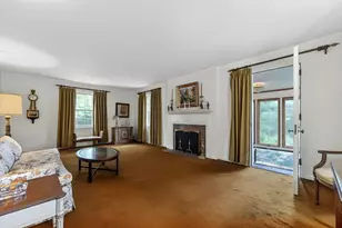 339 Inglewood Dr, Pittsburgh, PA 15228 - Photo 8