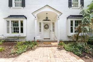339 Inglewood Dr, Pittsburgh, PA 15228 - Photo 2