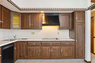 145 Karen Dr, Elizabeth Twp/Boro, PA 15037 - Photo 14