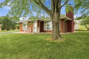 402 Pierce St, Unity Township, PA 15650 - Photo 1