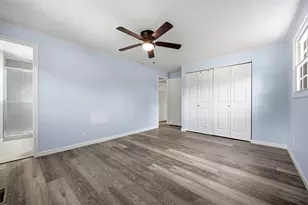 1446 Balsam Dr, Pittsburgh, PA 15101 - Photo 18