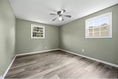 1446 Balsam Dr, Pittsburgh, PA 15101 - Photo 24