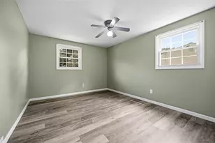 1446 Balsam Dr, Pittsburgh, PA 15101 - Photo 24