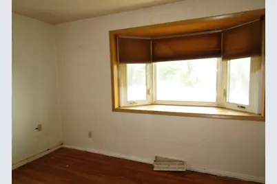 195 Duquesne Ave, Dravosburg, PA 15034 - Photo 10