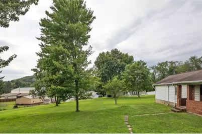 418 Walnut Ave, Hunker, PA 15639 - Photo 28