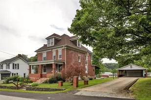 418 Walnut Ave, Hunker, PA 15639 - Photo 4