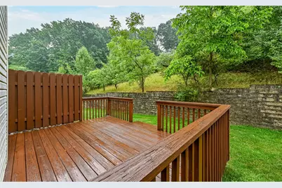 229 Hillvue Dr, Seven Fields Boro, PA 16046 - Photo 22
