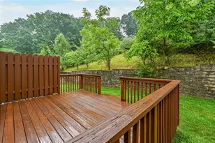 229 Hillvue Dr, Seven Fields Boro, PA 16046 - Photo 22