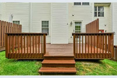 229 Hillvue Dr, Seven Fields Boro, PA 16046 - Photo 24