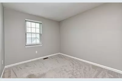 229 Hillvue Dr, Seven Fields Boro, PA 16046 - Photo 16