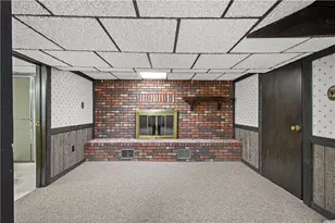 1410 Romano Dr, Bridgeville, PA 15017 - Photo 24