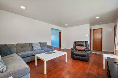 3911 Mayfair St, Pittsburgh, PA 15204 - Photo 4