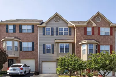 116 Hillvue Dr, Seven Fields Boro, PA 16046 - Photo 1