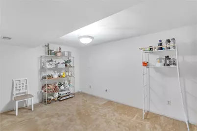 116 Hillvue Dr, Seven Fields Boro, PA 16046 - Photo 24