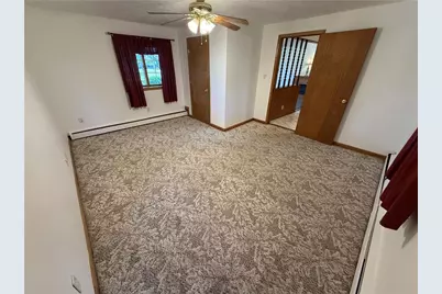 5122 McCandless Rd, Center Township, PA 16001 - Photo 4
