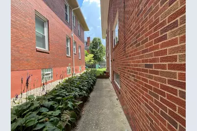 218 Lexington Avenue #1, Pittsburgh, PA 15215 - Photo 2