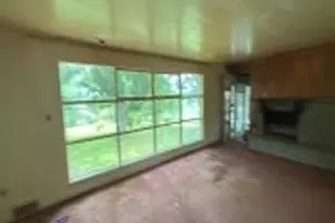 126 Magnolia Dr, Pittsburgh, PA 15116 - Photo 4