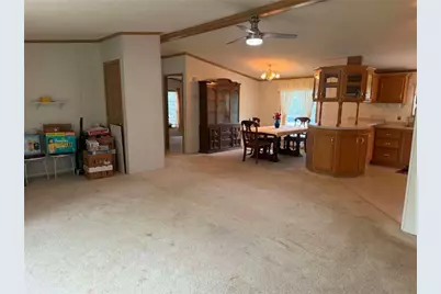 127 Mary Lynn Ln, Adams Township, PA 16059 - Photo 4