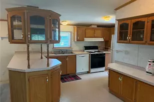 127 Marylynn Ln, Adams Township, PA 16059 - Photo 8