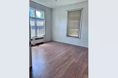 5917 Walnut St #8, Pittsburgh, PA 15232 - Photo 2