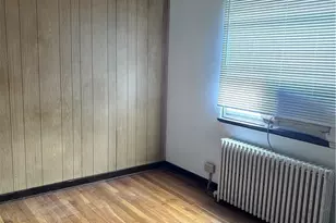 5839 Darlington Rd, Pittsburgh, PA 15217 - Photo 2