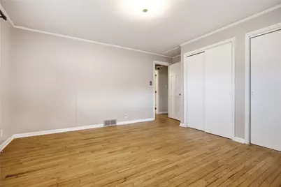 1825 Dixon Way, Patterson Township, PA 15010 - Photo 18