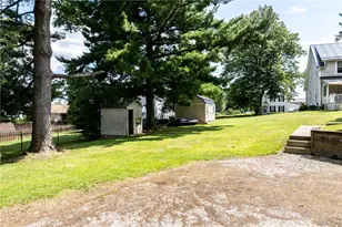 1825 Dixon Way, Patterson Township, PA 15010 - Photo 4