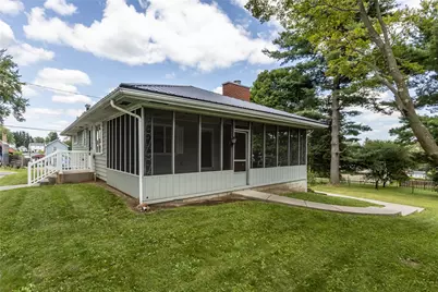 1825 Dixon Way, Patterson Township, PA 15010 - Photo 2