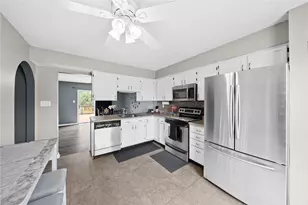 16 Cinque Terra Pl, Finleyville, PA 15332 - Photo 16