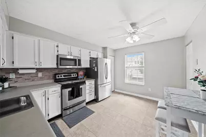 16 Cinque Terra Pl, Finleyville, PA 15332 - Photo 14