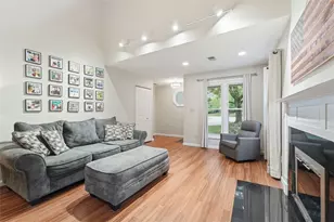 620 Brighton Woods Rd, Pittsburgh, PA 15212 - Photo 8