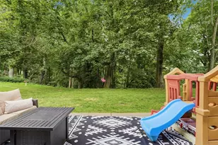 620 Brighton Woods Rd, Pittsburgh, PA 15212 - Photo 36
