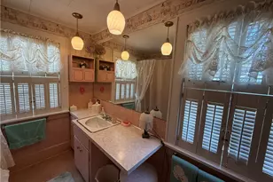 1126 S 6th St, White Township, PA 15701 - Photo 14
