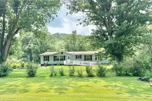 955 S Bridge Rd, South Franklin, PA 15329 - Photo 2
