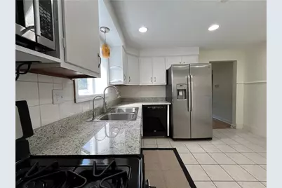 1810 Pennsylvania Avenue, Irwin, PA 15642 - Photo 8