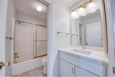 1770 Foxcroft Ln #201, Pittsburgh, PA 15101 - Photo 32