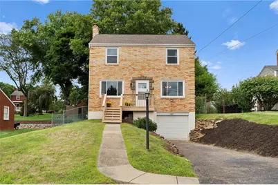 1145 Balmoral Dr, Pittsburgh, PA 15237 - Photo 1