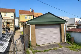 321 8th St, Pittsburgh, PA 15215 - Photo 8