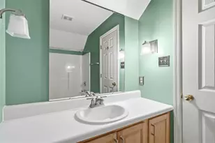 109 Horseshoe Cir E, Canonsburg, PA 15317 - Photo 24