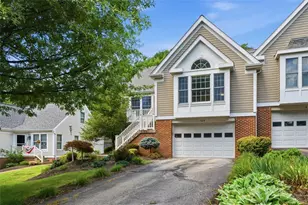 109 Horseshoe Cir E, Canonsburg, PA 15317 - Photo 1